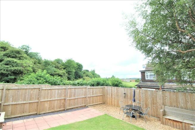 3 bed Semi-Detached to rent Image 10
