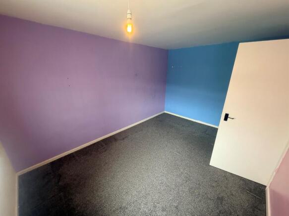 3 bed Semi-Detached for sale Image 8