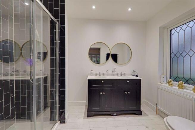 En-Suite Shower Room/W.C