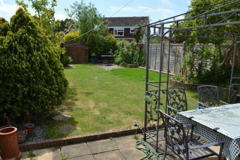 Longmead Way, Tonbridge