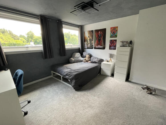 Bedroom 3a.JPG