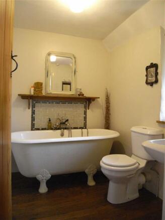 Photo 8