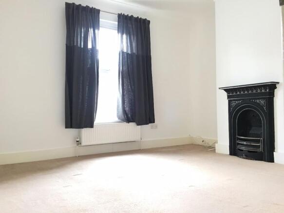 ROOM 1