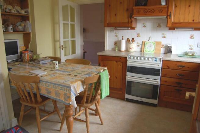 Kitchen/Breakfast Rm