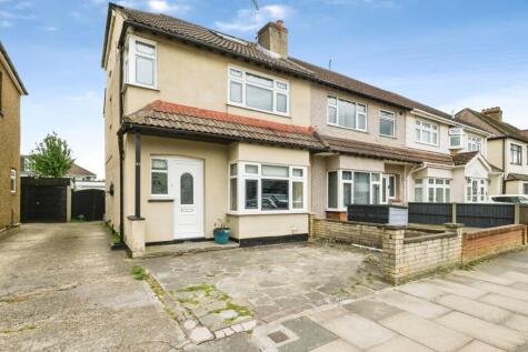 Stanley Road, Hornchurch, RM12