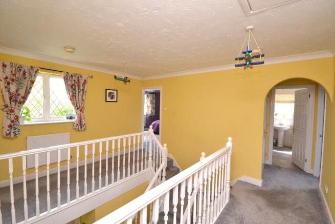Galleried landing
