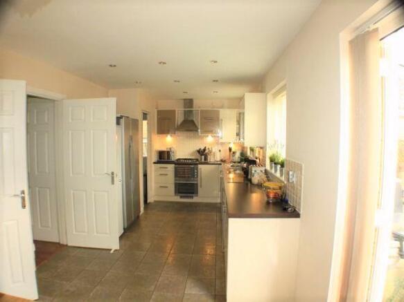 Kitchen / Dining Room