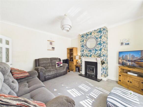 Living Room Pic 2