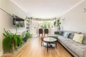 Flat 124, Highlands Heath, Portsmouth Road, London SW15 3TZ