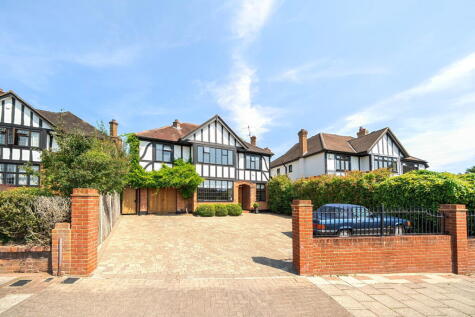 Shawfield Park, Bromley, BR1 2NQ