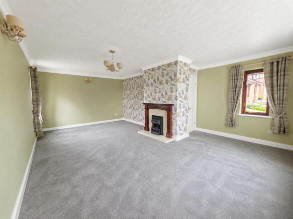 3 bed Detached for sale Image 7
