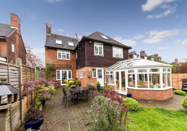 5 Bedford Road (24 o