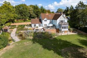 West Point, Highfield Park, Marlow SL7 2LE