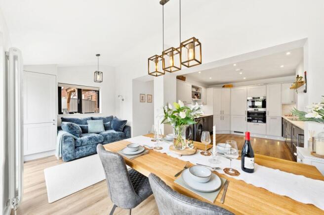 Ash Road, Harrogate, HG2 photo 4