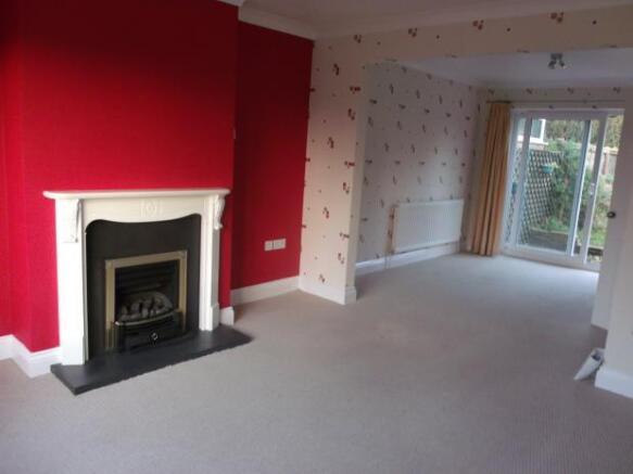 Lounge/dining room