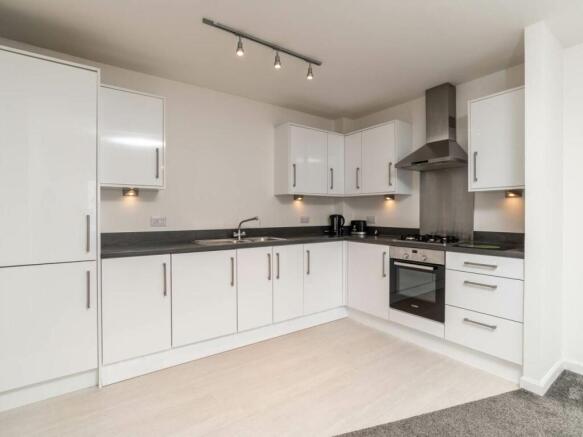 63149_SQFT_5G_Duff_S