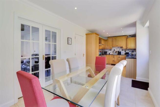 KITCHEN/DINER