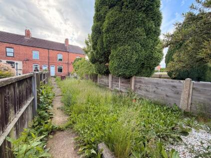 Vale Drive, Shirebrook, Mansfield, Derbyshire, NG20