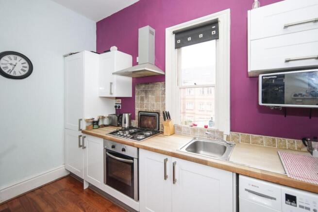 Flat 4  44 Charlotte St-9.jpg