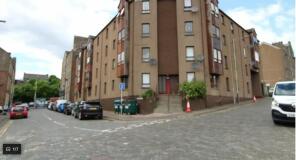 24, Graham Place, Dundee DD4 6EJ