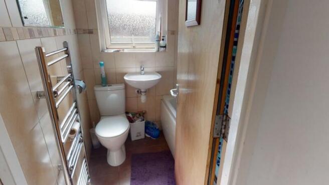 5 bed Terraced to rent Image 9