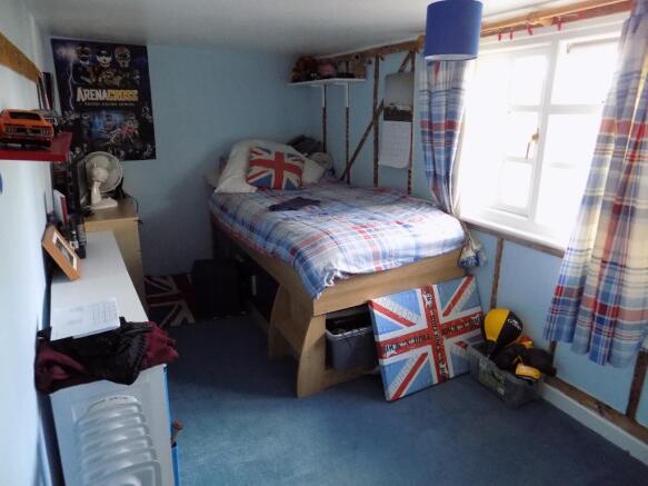 Photo 6