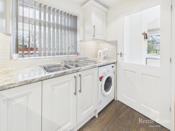 2 bed Bungalow for sale Image 10