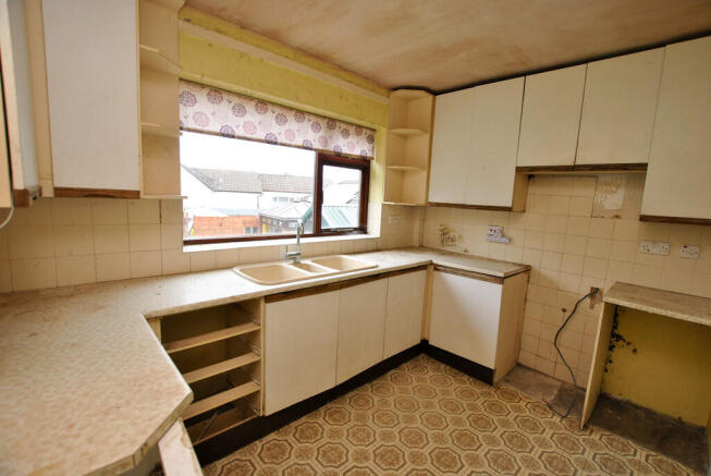 Kitchen1_edited