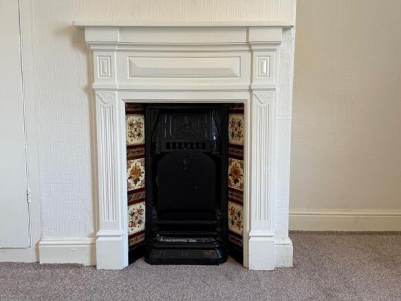 2 bed Terraced for sale Image 5