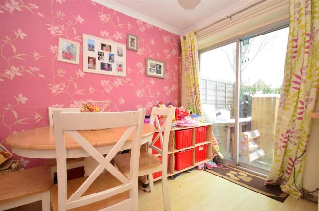 Kitchen/Dining Area