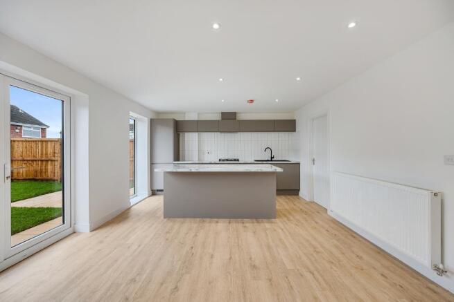 Tynwald Crescent, Widnes, WA8 9AN photo 4