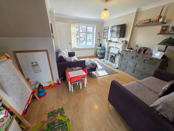 2 bed Semi-Detached for sale Image 6