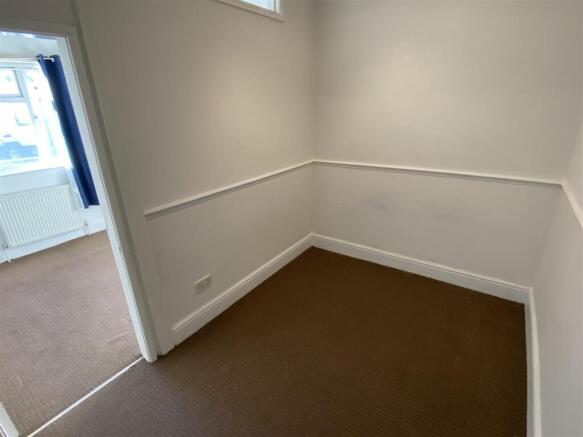 1 bed Flat to rent Image 4