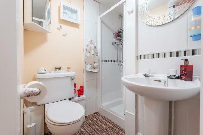 En Suite Shower Room