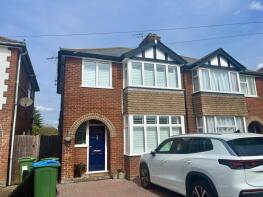 10, Castle Park Road, Aylesbury HP22 6AF