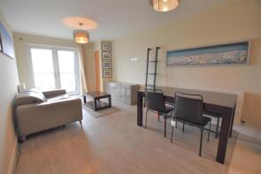 Flat 39, Otter Way, West Drayton UB7 8FA