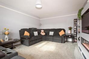 96, Clatterford Road, Newport PO30 1NZ