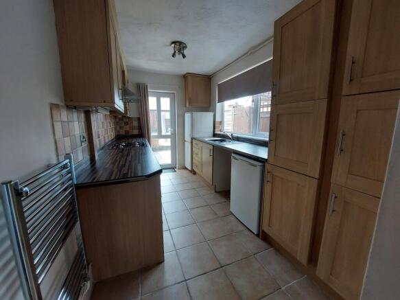 KITCHEN 1