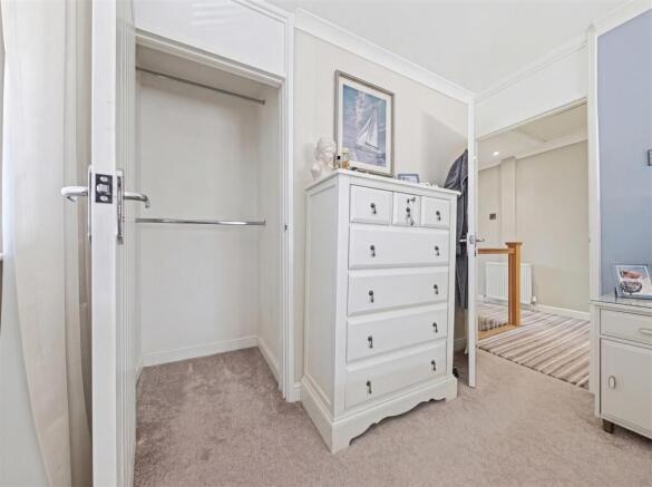 9 Cedar close (1).jpeg