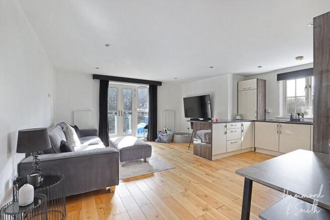 Open Plan Kitchen / Living / Dining