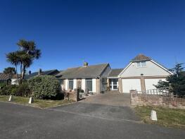8, Elverlands Close, Worthing BN12 5PL