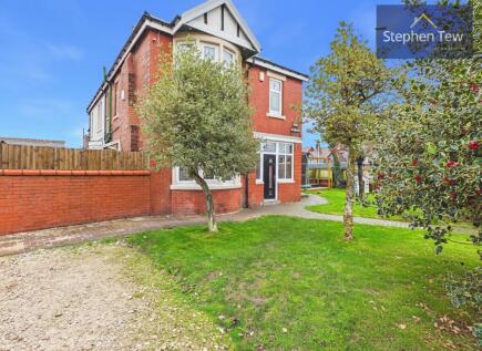 South Park Drive, Blackpool, FY3