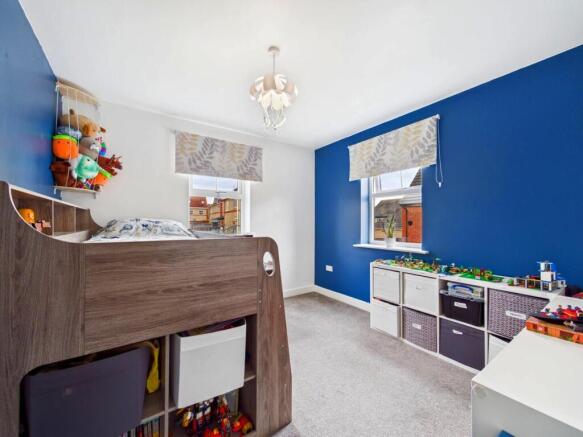 4 bed Detached for sale Image 11