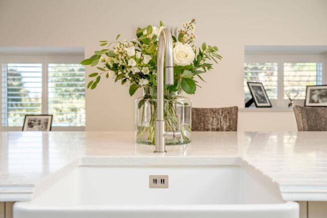 2 bed Detached for sale Image 7