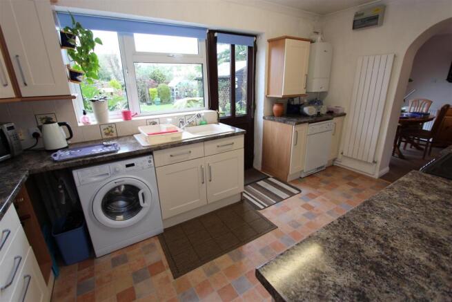 KITCHEN2AbbottClose 
