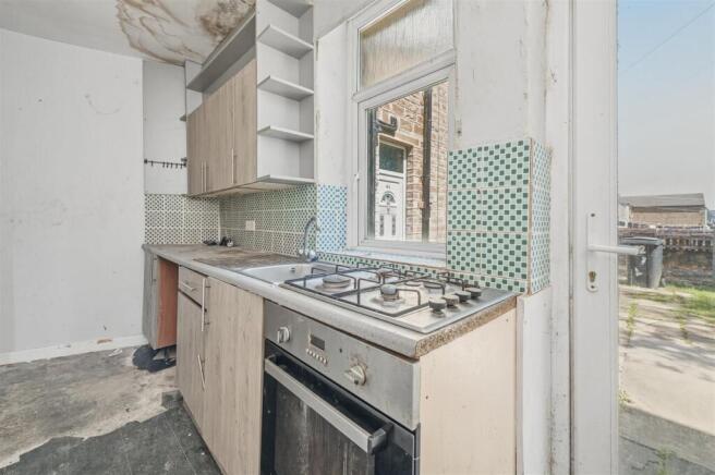 1 bed Terraced for sale Image 6
