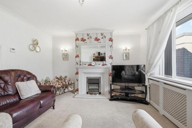 Chapel Road, Burncross, Sheffield photo 4