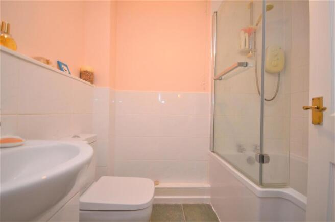 Bathroom Crossways.JPG