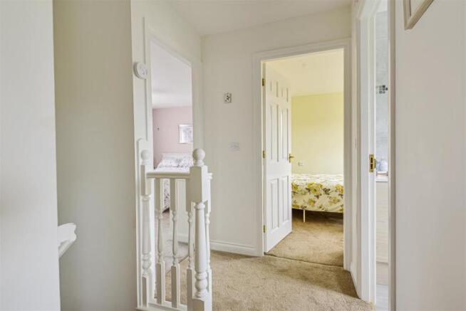 FIRST FLOOR LANDING