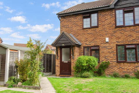 Moore Close, Four Oaks, Sutton Coldfield